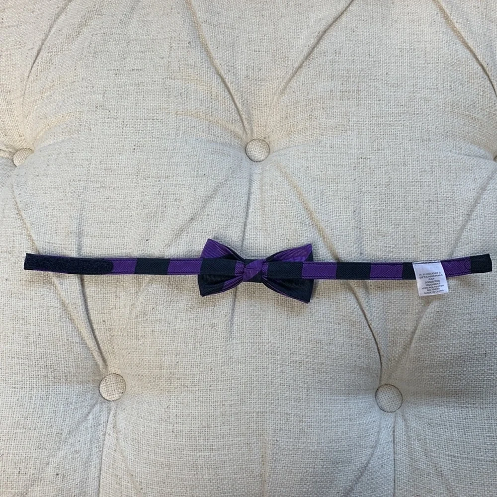 Janie and Jack bow tie 15 1/2 inches long